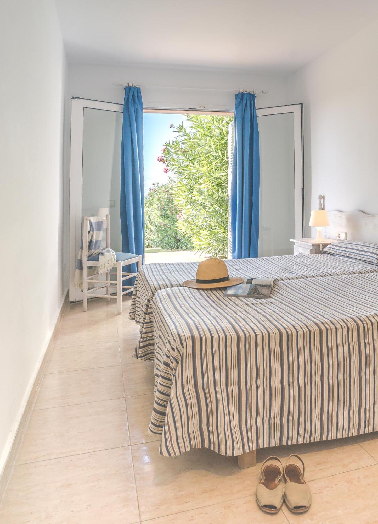 Apartamentos Mar Blau Son Bou Zewnętrze zdjęcie